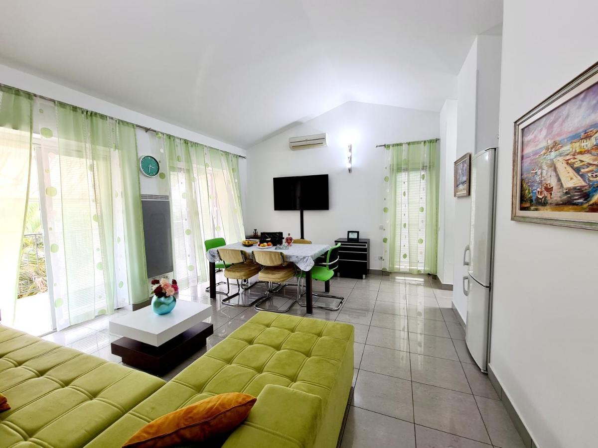 Olive Garden Apartment Petrovac Luaran gambar